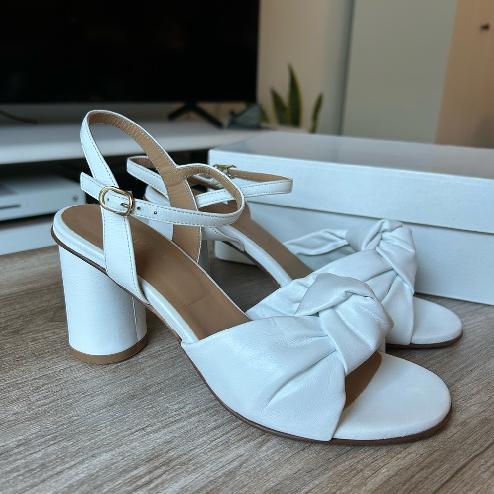 Maguire Noto White Heel